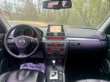 Load image into Gallery viewer, 2007 Mazda Mazda3S Grand Touring Hatchback
