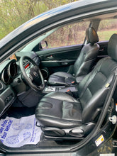 Load image into Gallery viewer, 2007 Mazda Mazda3S Grand Touring Hatchback
