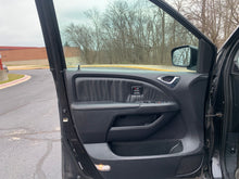 Load image into Gallery viewer, 2007 Honda Odyssey Touring
