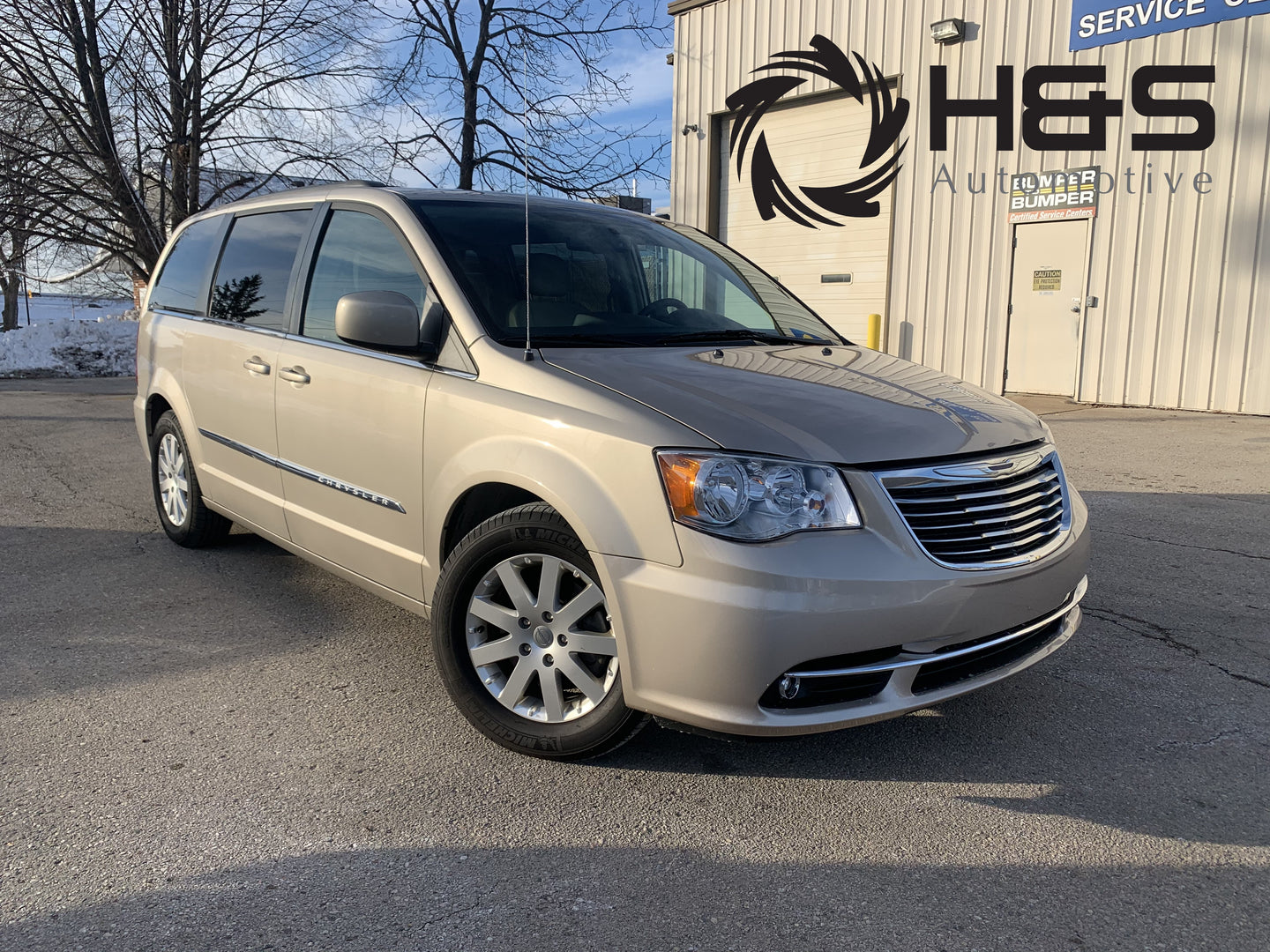 2013 Chrysler Town & Country Touring
