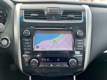 Load image into Gallery viewer, 2013 Nissan Altima 3.5 SV
