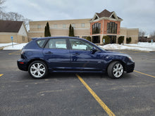 Load image into Gallery viewer, 2008 Mazda 3 Sport Hatchback
