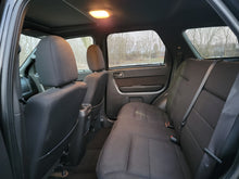 Load image into Gallery viewer, 2009 Ford Escape XLT FWD
