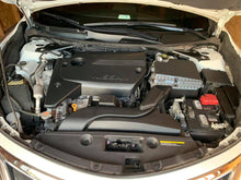 Load image into Gallery viewer, 2015 Nissan Altima
