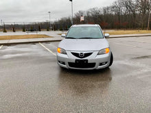 Load image into Gallery viewer, 2008 Mazda 3i
