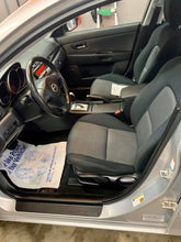 Load image into Gallery viewer, 2008 Mazda 3i
