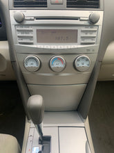 Load image into Gallery viewer, 2011 Toyota Camry
