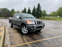 Load image into Gallery viewer, 2009 Nissan Titan LE
