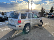 Load image into Gallery viewer, 2006 Mercury Mariner
