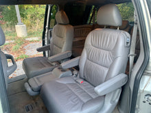 Load image into Gallery viewer, 2008 Honda Odyssey EX-L
