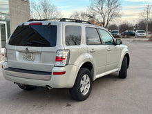 Load image into Gallery viewer, 2009 Mercury Mariner
