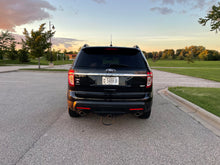 Load image into Gallery viewer, 2015 Ford Explorer XLT
