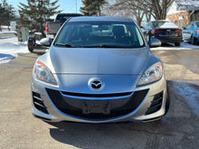 Load image into Gallery viewer, 2010 Mazda Mazda 3i
