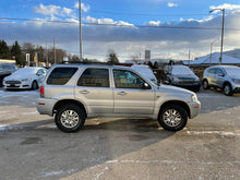 Load image into Gallery viewer, 2006 Mercury Mariner
