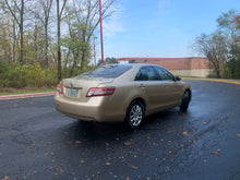 Load image into Gallery viewer, 2011 Toyota Camry
