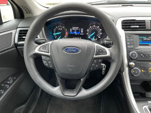 Load image into Gallery viewer, 2013 Ford Fusion SE
