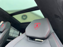 Load image into Gallery viewer, Lamborghini Urus
