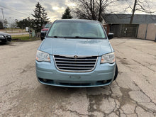 Load image into Gallery viewer, 2008 Chrysler Town &amp; Country
