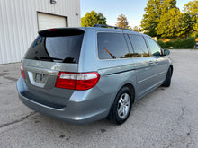 Load image into Gallery viewer, 2007 Honda Odyssey EX-L
