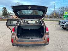 Load image into Gallery viewer, 2011 Subaru Outback 2.5l Premium
