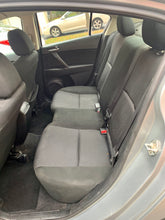 Load image into Gallery viewer, 2013 Mazda Mazda3i
