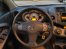 Load image into Gallery viewer, 2009 Toyota Rav 4
