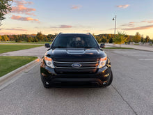 Load image into Gallery viewer, 2015 Ford Explorer XLT
