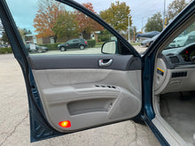 Load image into Gallery viewer, 2007 Hyundai Sonata SE
