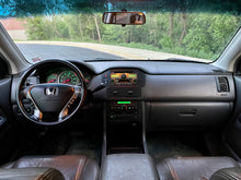 Load image into Gallery viewer, 2003 Honda Pilot EX-L
